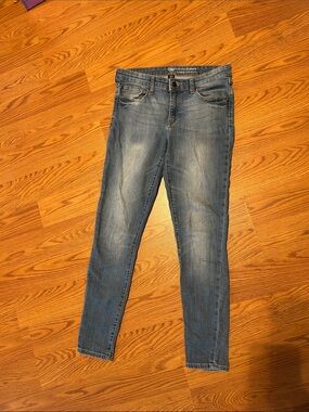 GAP Light Wash Women’s Skinny Jeans